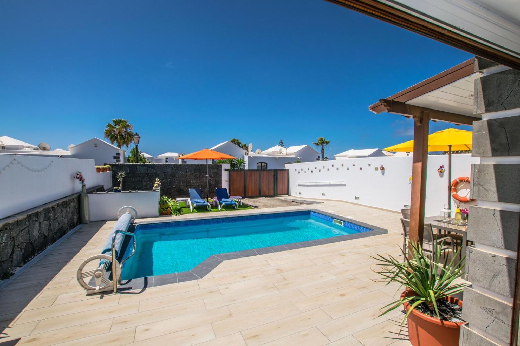 Villa Alegranza - Lh190 By Villas Now Ltd بلايا بلانكا المظهر الخارجي الصورة